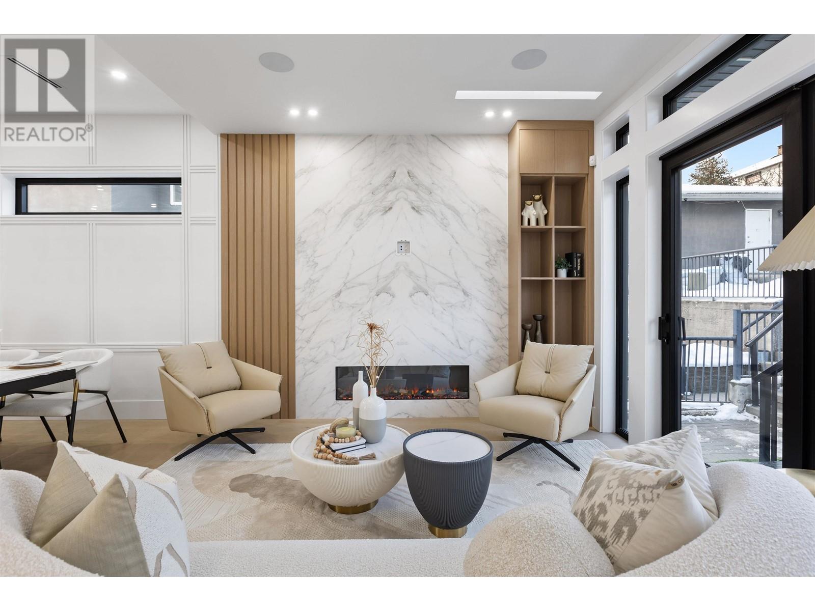 Listing Picture 6 of 35 : 4967 GEORGIA STREET, Burnaby / 本拿比 - 魯藝地產 Yvonne Lu Group - MLS Medallion Club Member
