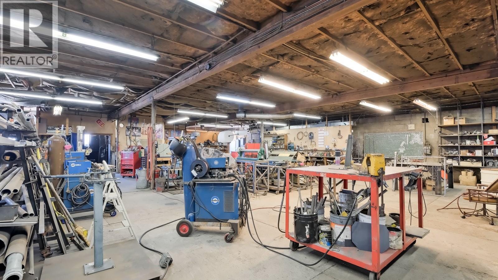 15817 Logie Road, Summerland, British Columbia  V0H 1Z6 - Photo 23 - 10335185