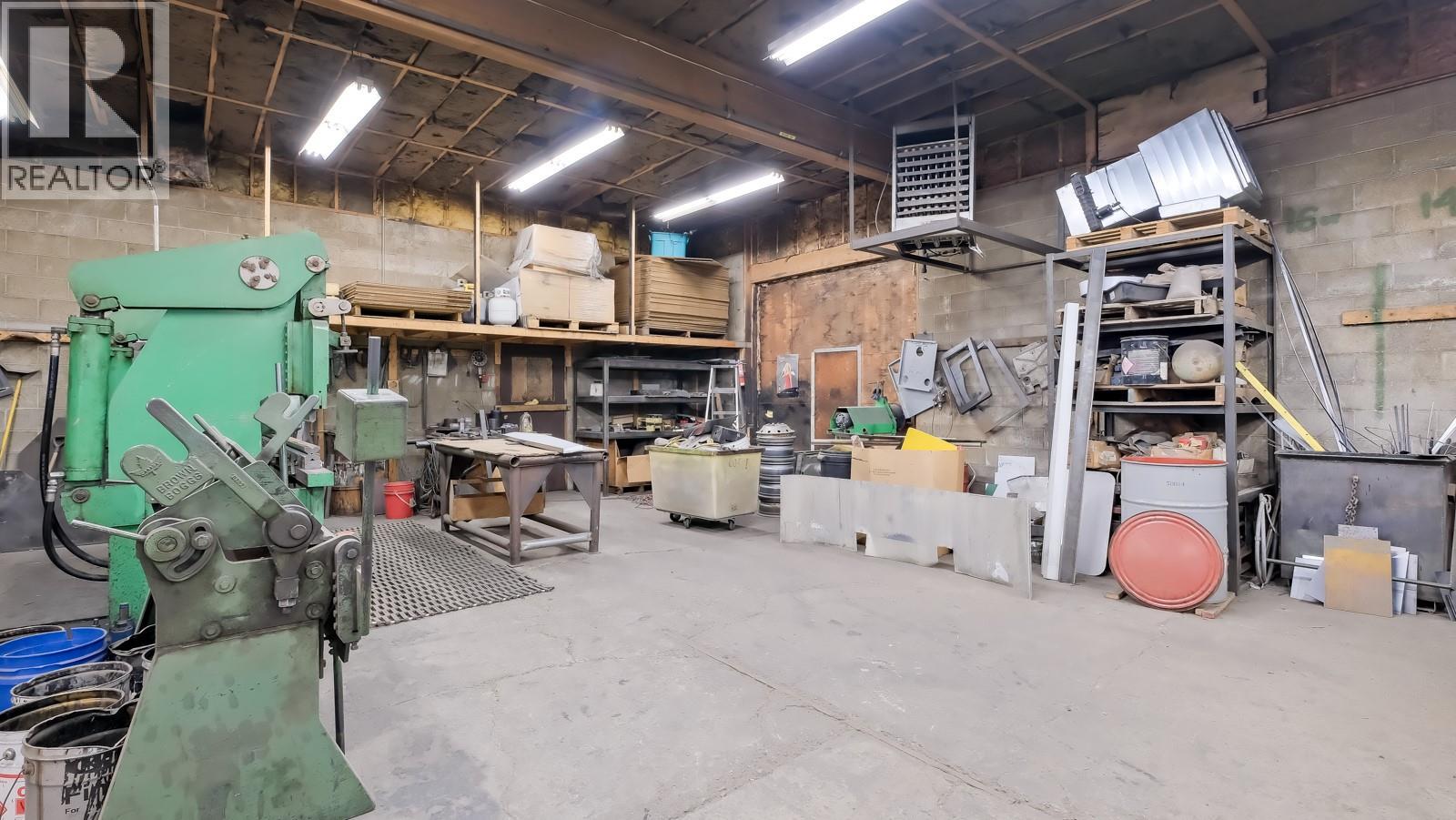 15817 Logie Road, Summerland, British Columbia  V0H 1Z6 - Photo 27 - 10335185