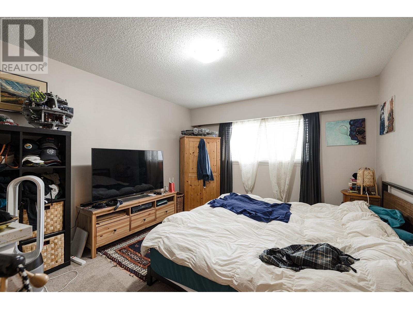 Listing Picture 12 of 20 : 3871 YOUNGMORE ROAD, Richmond / 烈治文 - 魯藝地產 Yvonne Lu Group - MLS Medallion Club Member