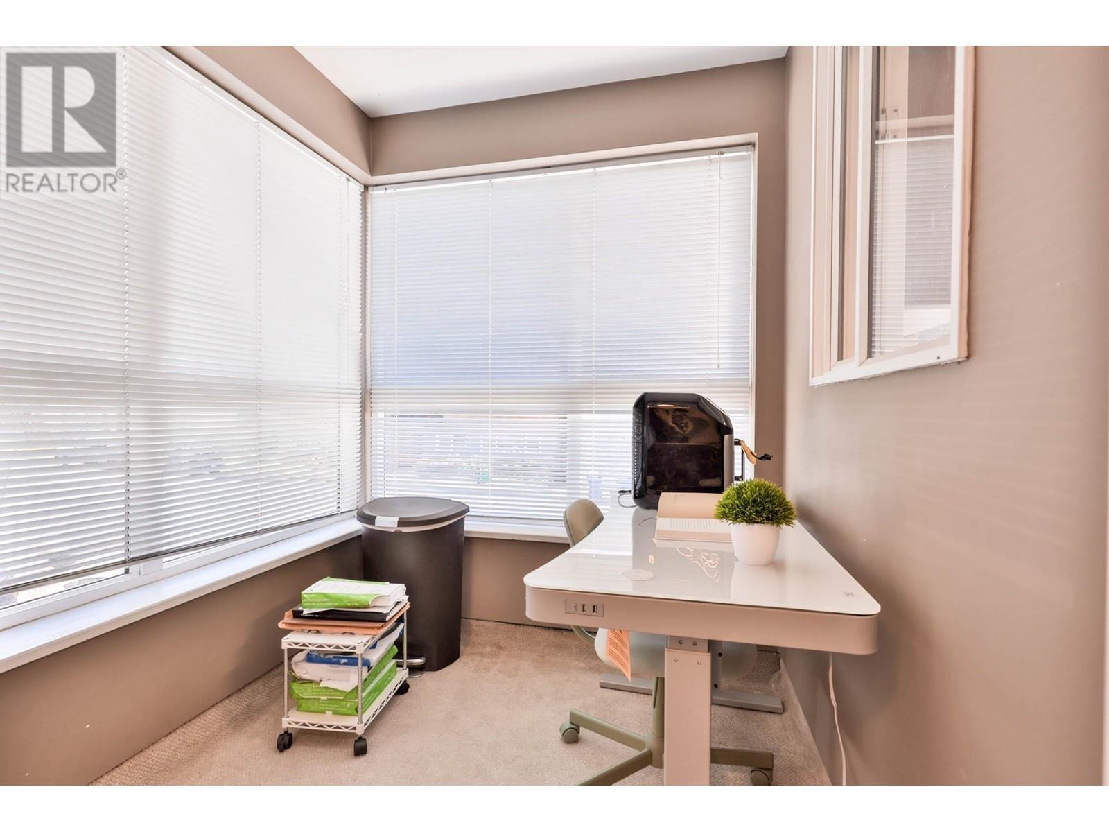 Listing Picture 8 of 15 : 206 988 W 21ST AVENUE, Vancouver / 溫哥華 - 魯藝地產 Yvonne Lu Group - MLS Medallion Club Member