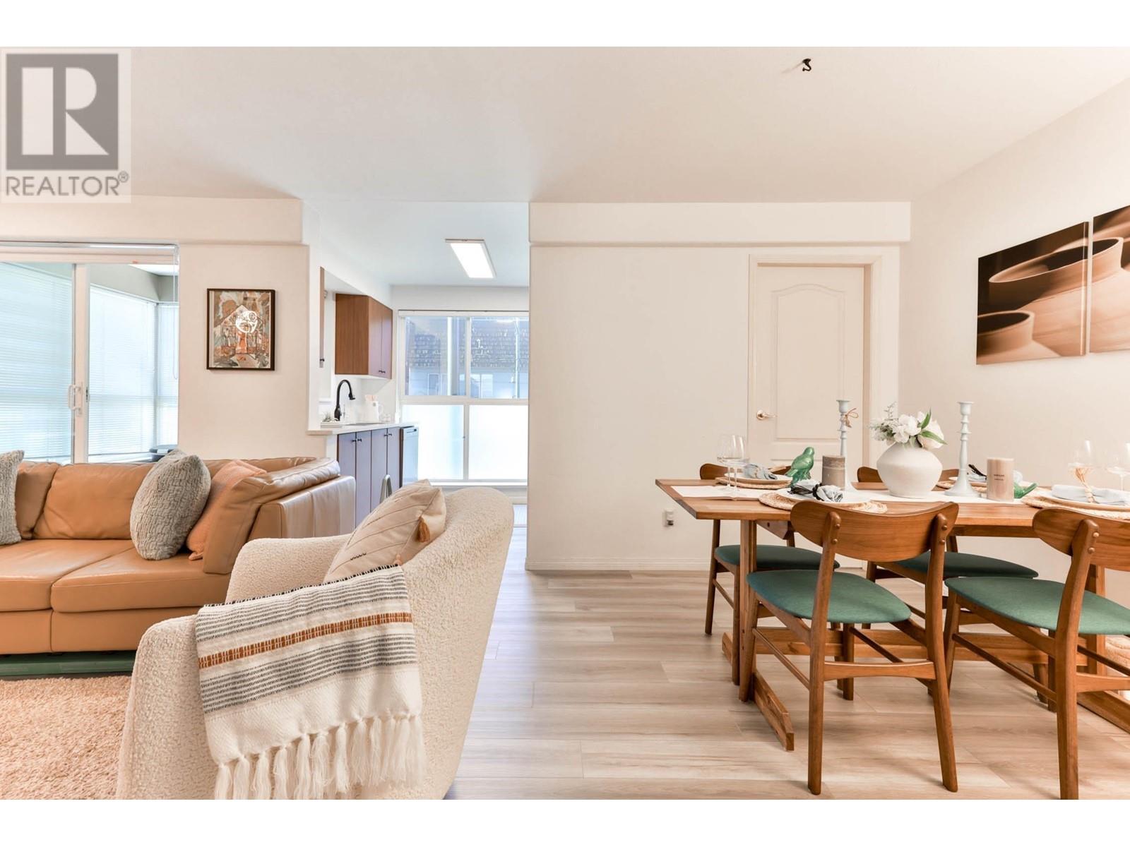 Listing Picture 2 of 15 : 206 988 W 21ST AVENUE, Vancouver / 溫哥華 - 魯藝地產 Yvonne Lu Group - MLS Medallion Club Member