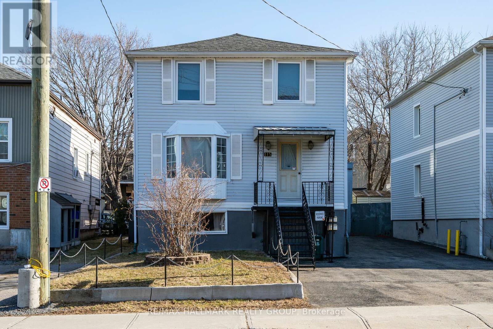 Property at 115 STE-CECILE STREET image 1