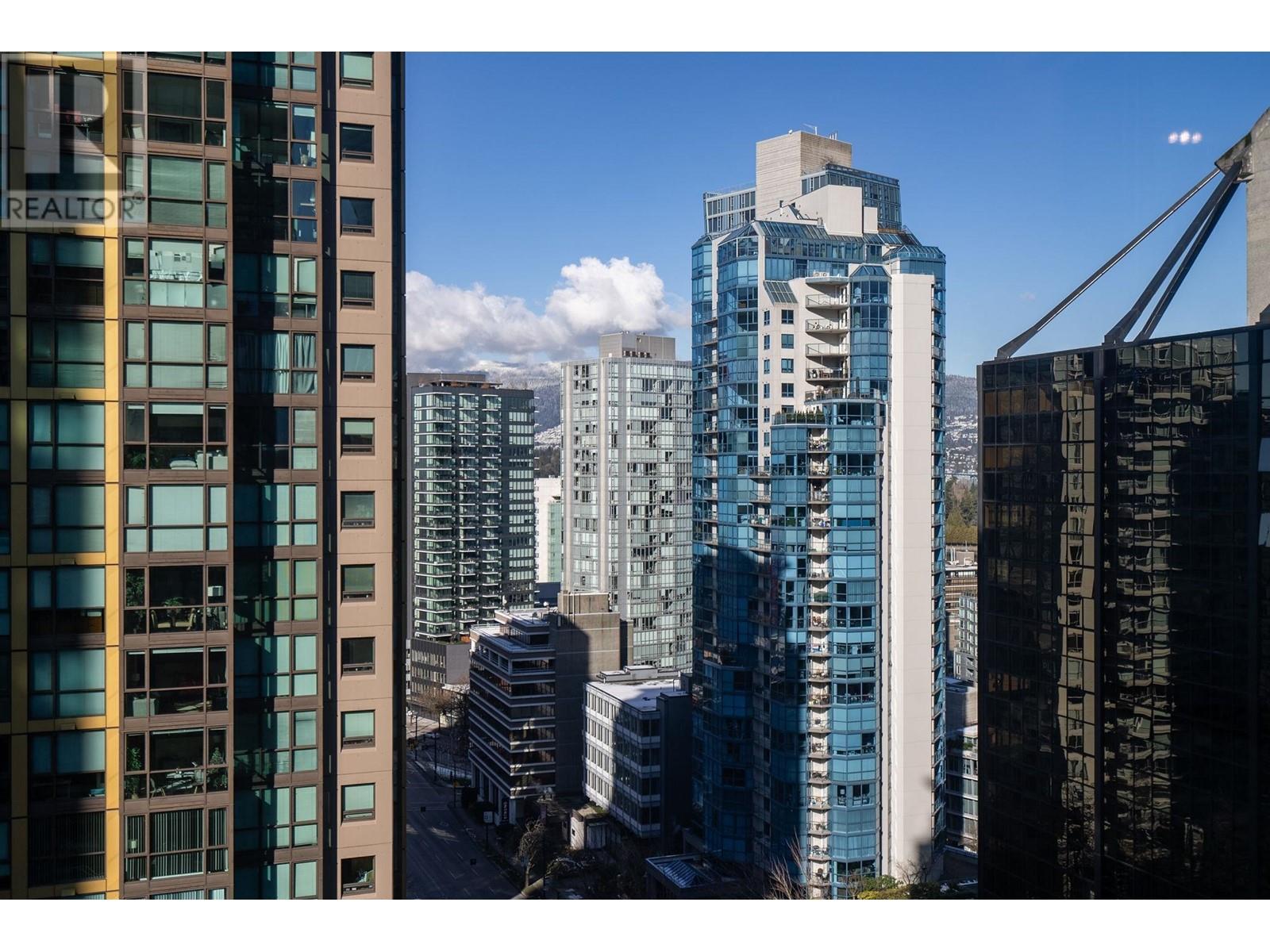 Listing Picture 31 of 40 : 1706 1331 ALBERNI STREET, Vancouver / 溫哥華 - 魯藝地產 Yvonne Lu Group - MLS Medallion Club Member