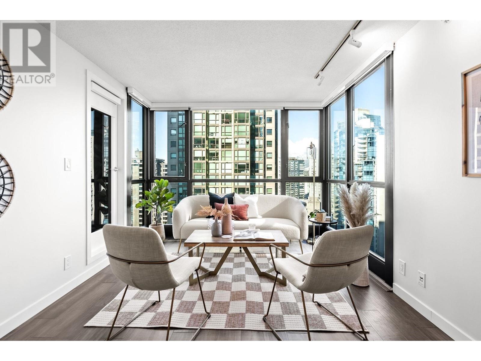 Listing Picture 4 of 40 : 1706 1331 ALBERNI STREET, Vancouver / 溫哥華 - 魯藝地產 Yvonne Lu Group - MLS Medallion Club Member