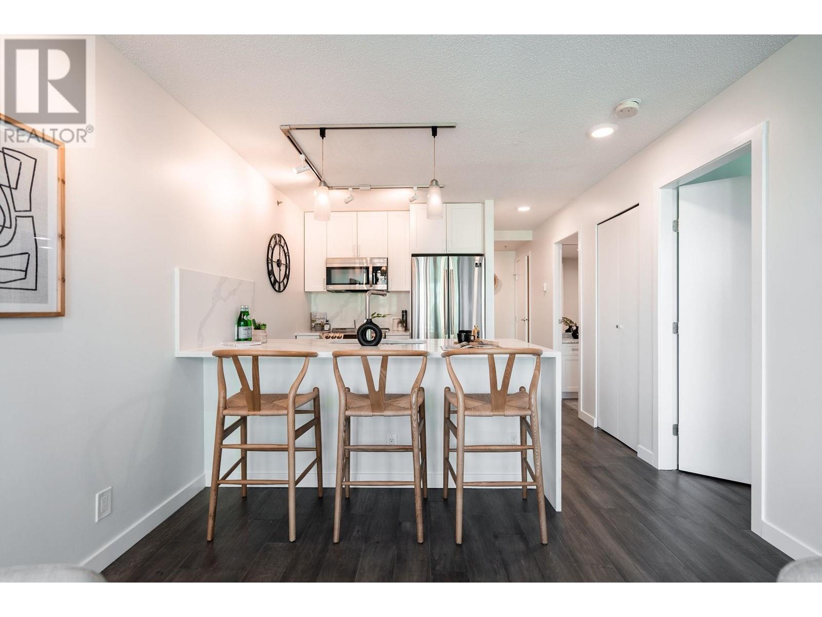 Listing Picture 9 of 40 : 1706 1331 ALBERNI STREET, Vancouver / 溫哥華 - 魯藝地產 Yvonne Lu Group - MLS Medallion Club Member