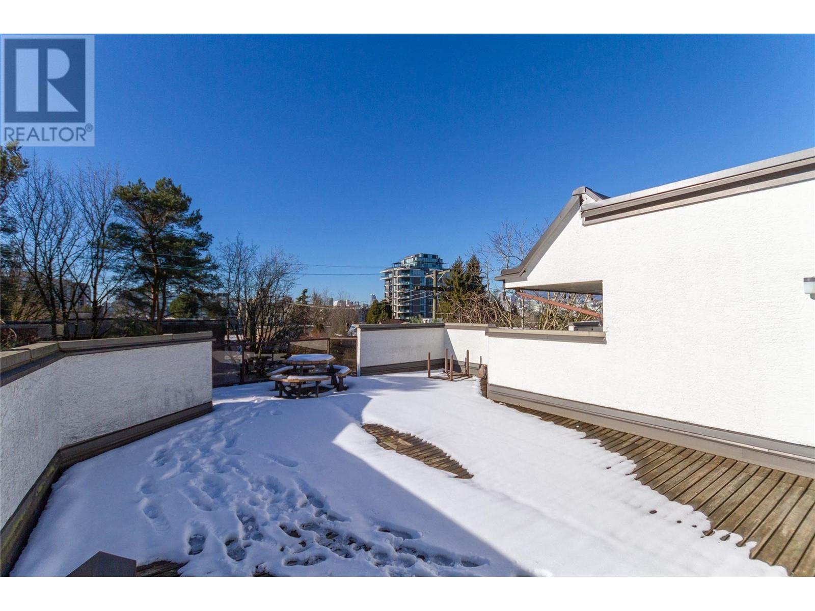 Listing Picture 18 of 19 : 303 2222 PRINCE EDWARD STREET, Vancouver / 溫哥華 - 魯藝地產 Yvonne Lu Group - MLS Medallion Club Member