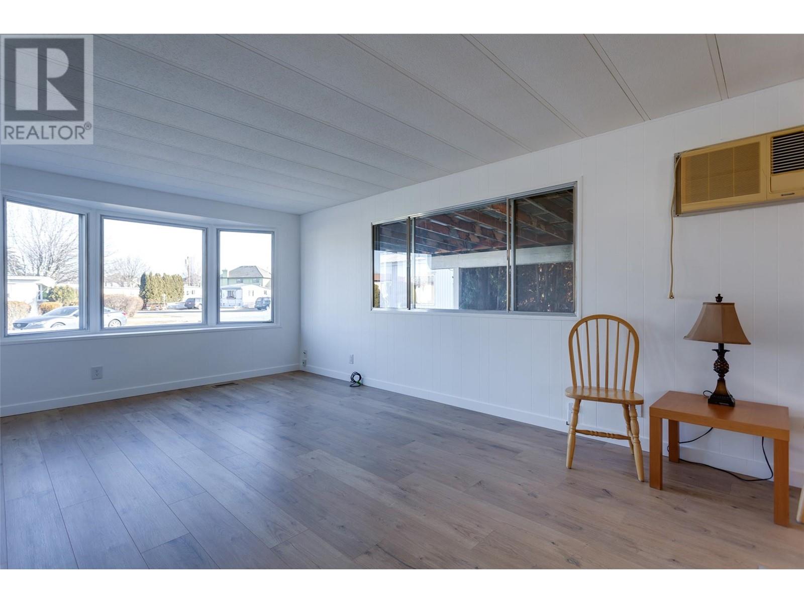 3745 Lakeshore Road Unit# 131, Kelowna, British Columbia  V1W 3K4 - Photo 8 - 10335177