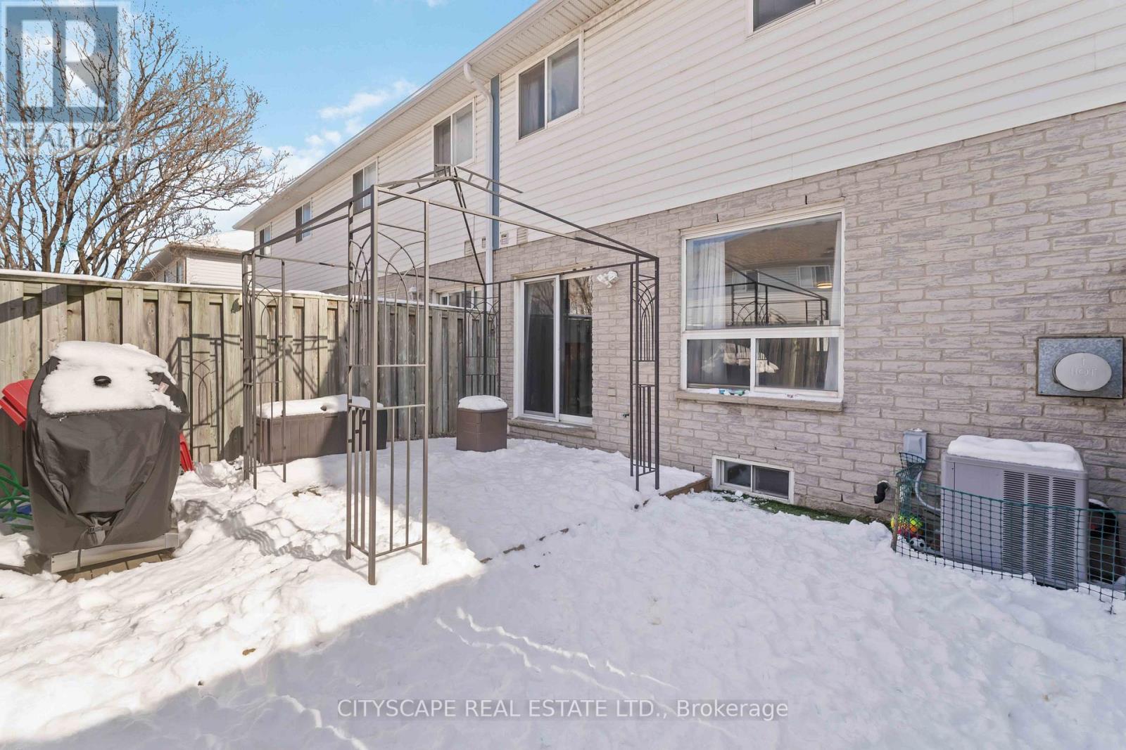 14 - 76 Frances Avenue, Hamilton, Ontario  L8E 5X2 - Photo 37 - X11970538