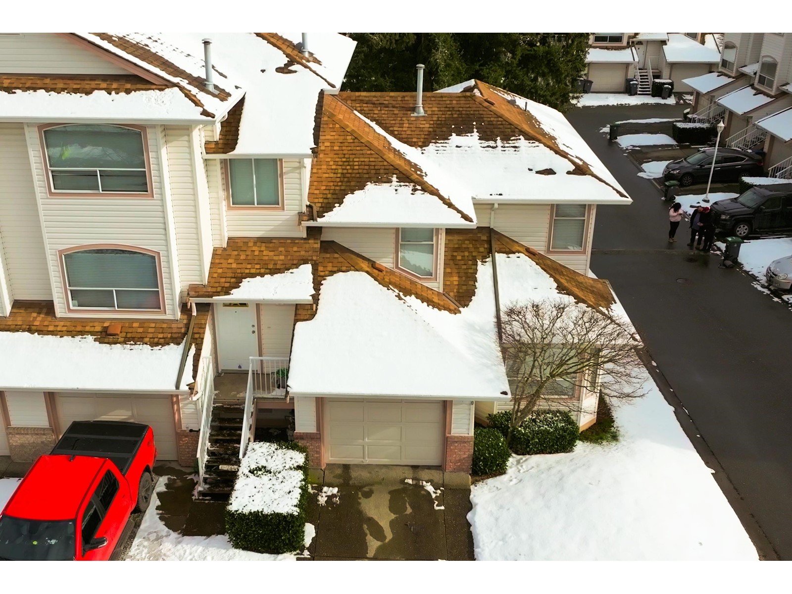 Property at 30 7140 132 STREET image 2