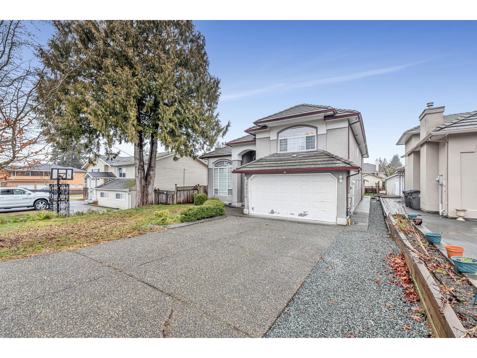 Property at 9534 124 STREET image 2