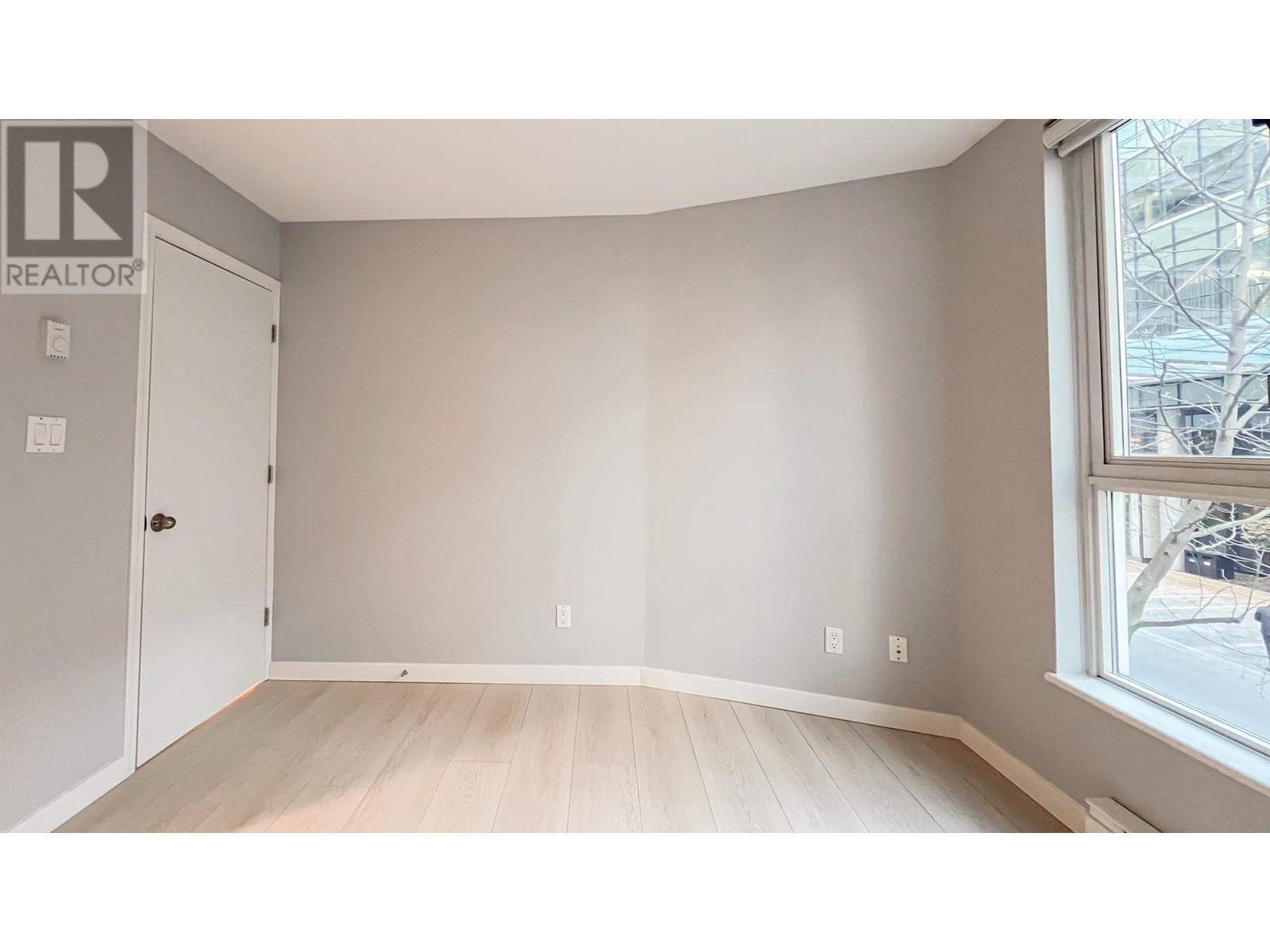 211 1166 Melville Street, Vancouver, British Columbia  V6E 4P5 - Photo 11 - R2966397