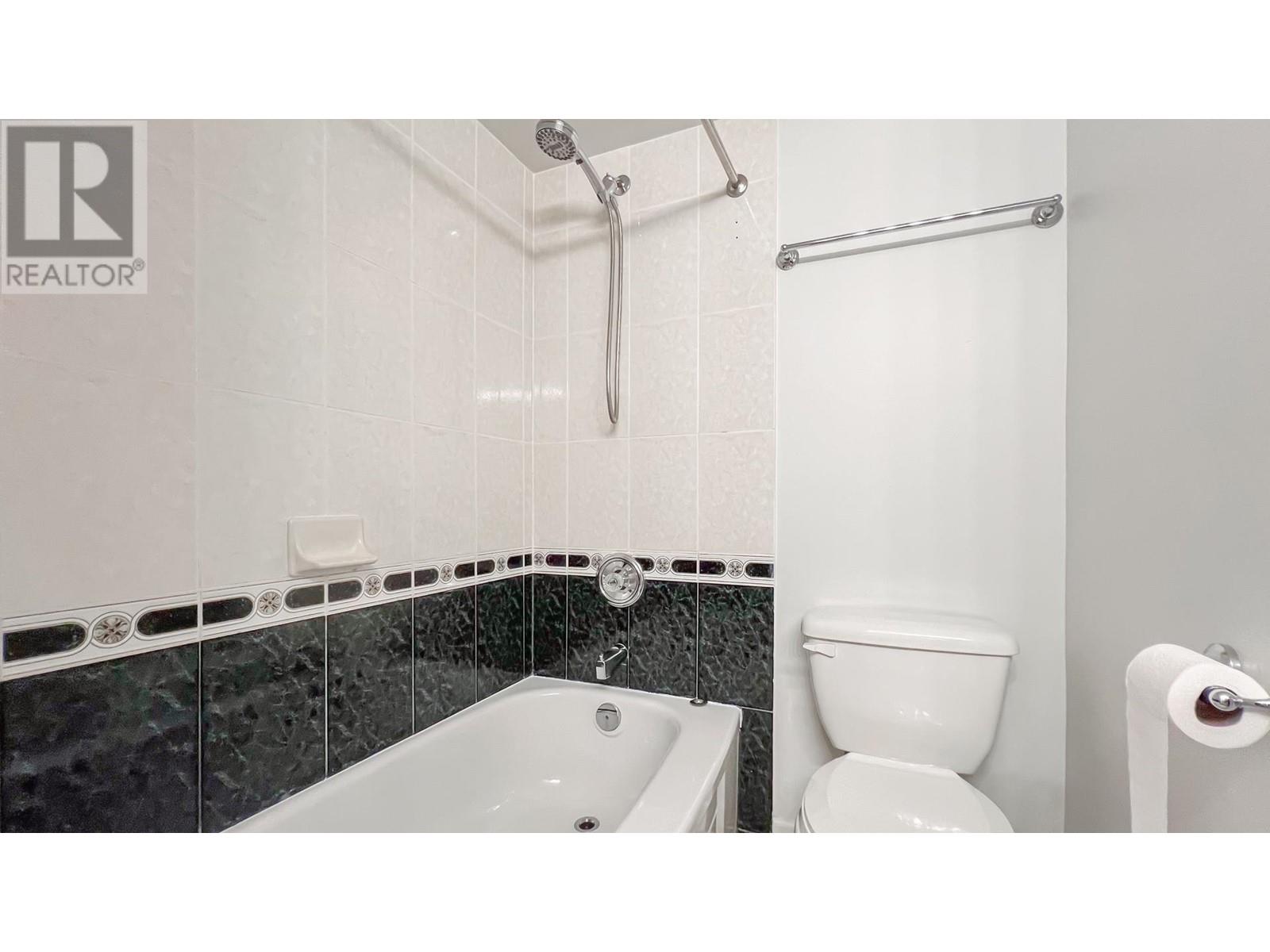 211 1166 Melville Street, Vancouver, British Columbia  V6E 4P5 - Photo 16 - R2966397