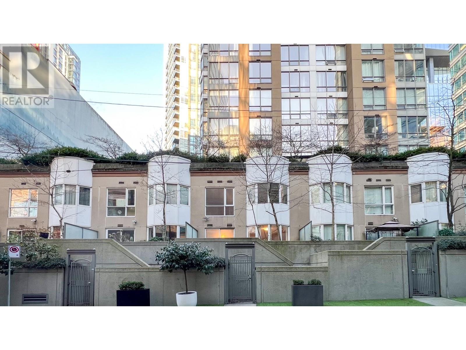 211 1166 Melville Street, Vancouver, British Columbia  V6E 4P5 - Photo 24 - R2966397