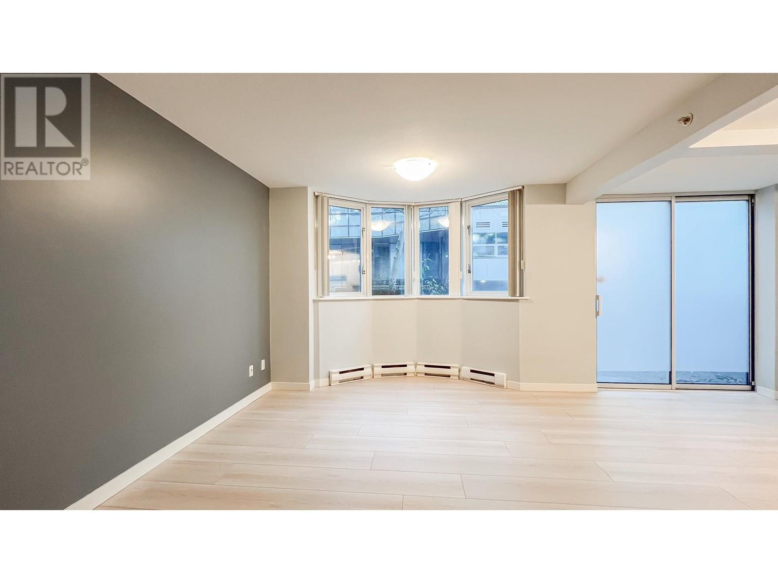211 1166 Melville Street, Vancouver, British Columbia  V6E 4P5 - Photo 5 - R2966397