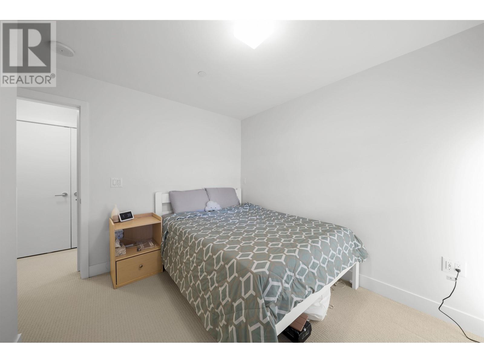 Listing Picture 20 of 33 : 3542 SAWMILL CRESCENT, Vancouver / 溫哥華 - 魯藝地產 Yvonne Lu Group - MLS Medallion Club Member