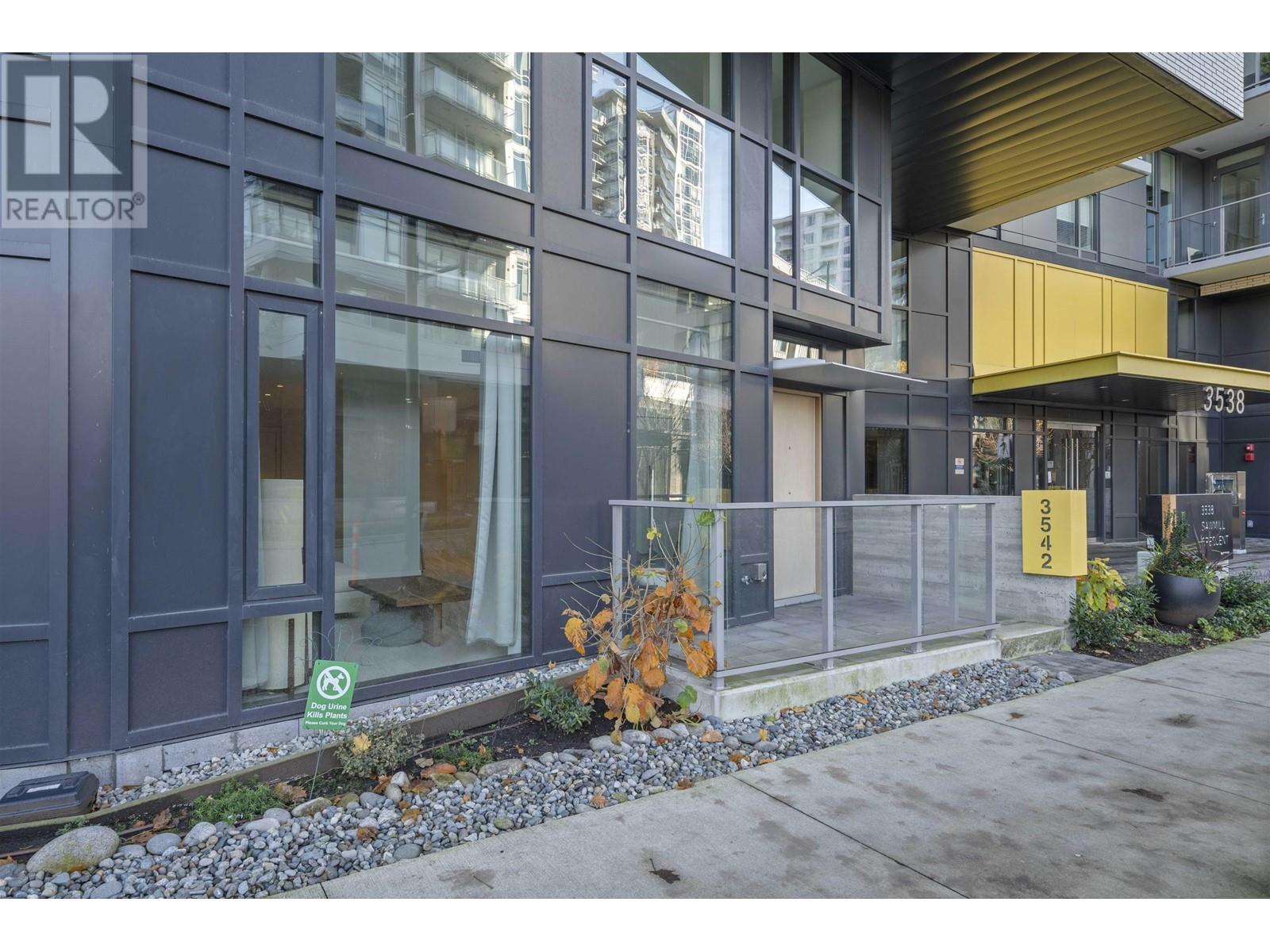 Listing Picture 31 of 33 : 3542 SAWMILL CRESCENT, Vancouver / 溫哥華 - 魯藝地產 Yvonne Lu Group - MLS Medallion Club Member