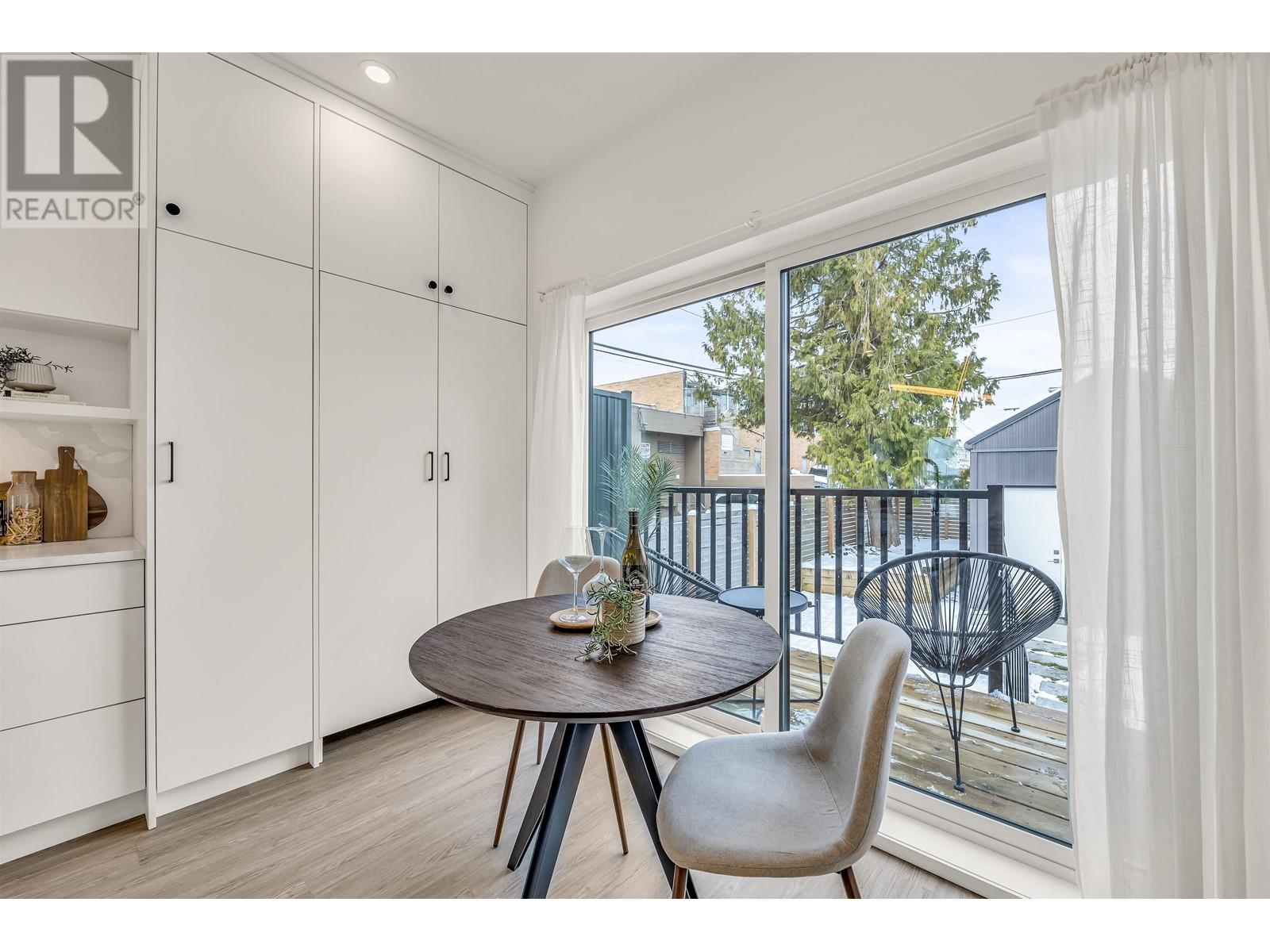 225 E 57th Avenue, Vancouver, British Columbia  V5X 1S6 - Photo 11 - R2966429