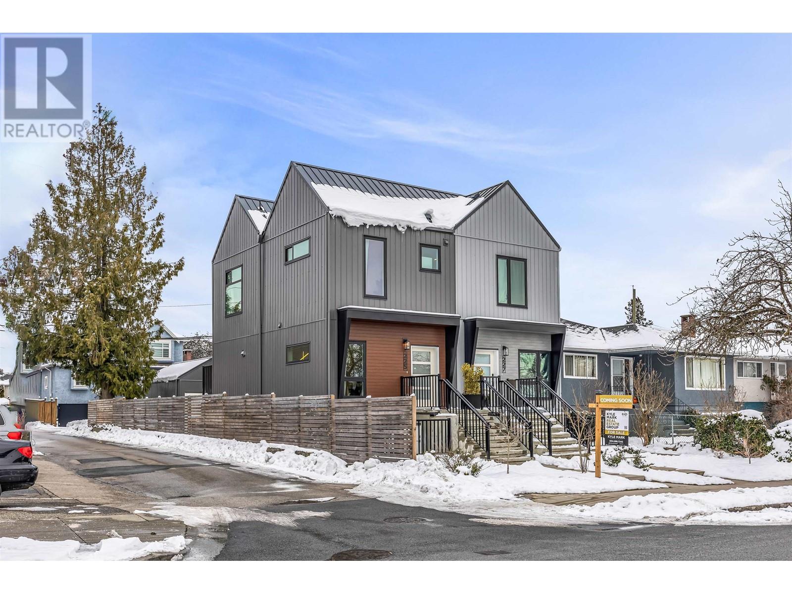 225 E 57th Avenue, Vancouver, British Columbia  V5X 1S6 - Photo 38 - R2966429