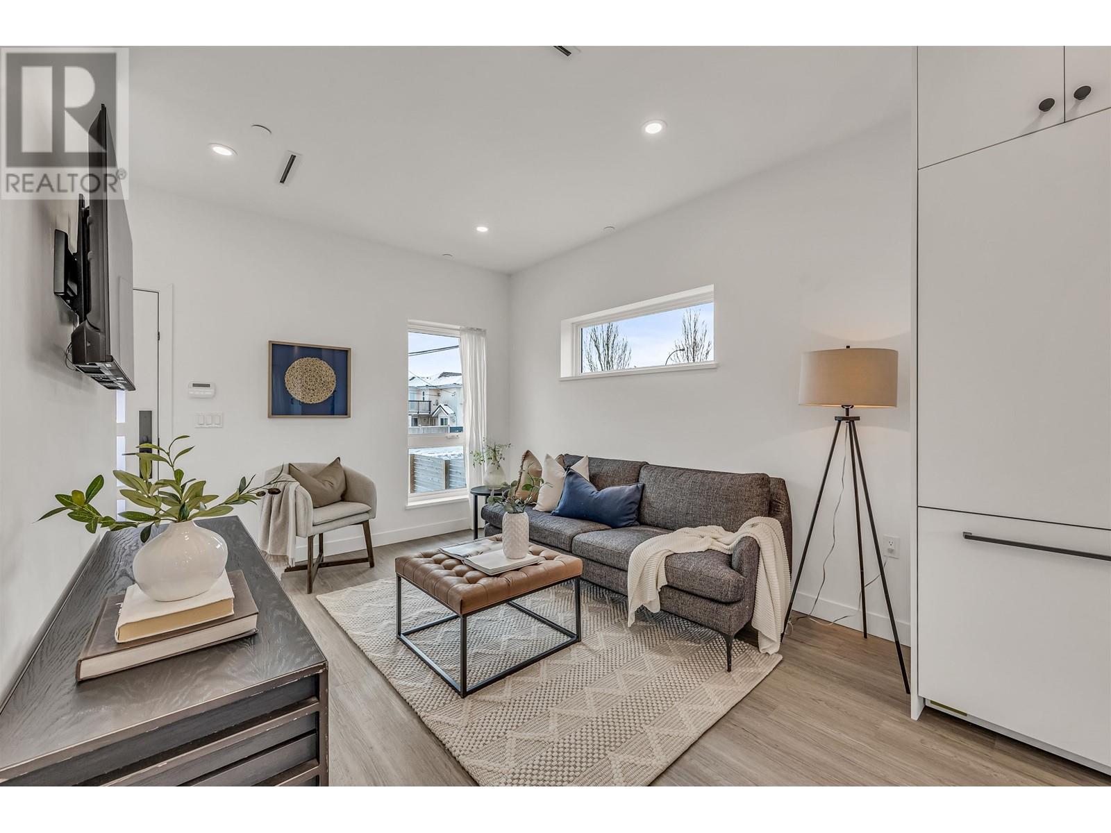 225 E 57th Avenue, Vancouver, British Columbia  V5X 1S6 - Photo 7 - R2966429