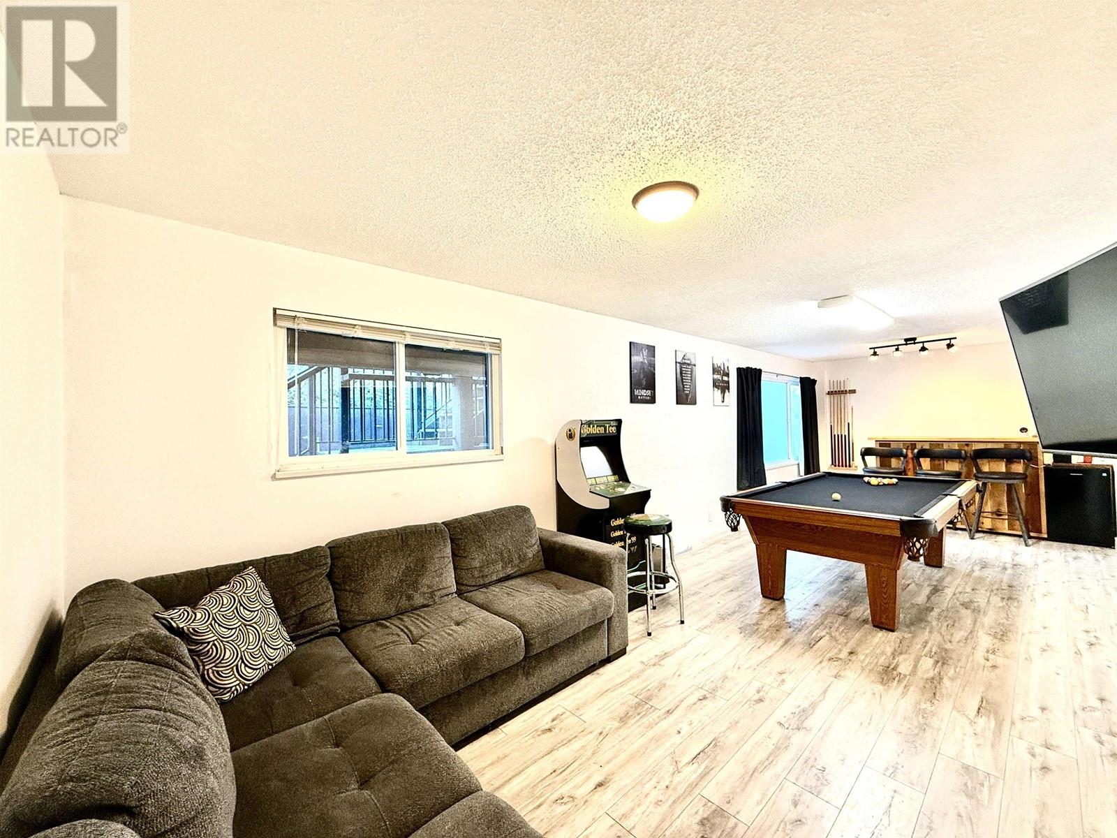 27171 Ferguson Avenue, Maple Ridge, British Columbia  V2W 1R9 - Photo 17 - R2966405