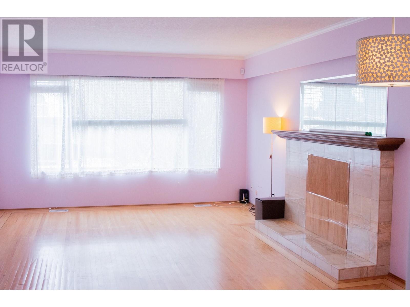 Property at 2763 ROSEMONT DRIVE image 3