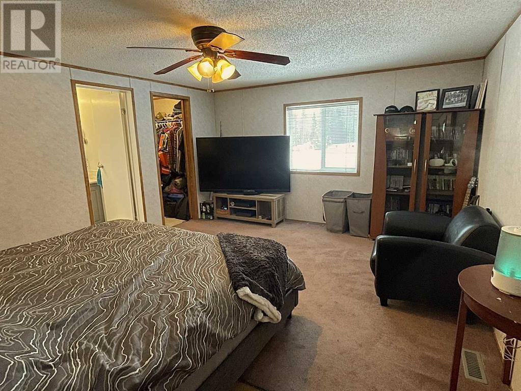 4b, 24425 East River Road, Hinton, Alberta  T7V 0A3 - Photo 14 - A2194389