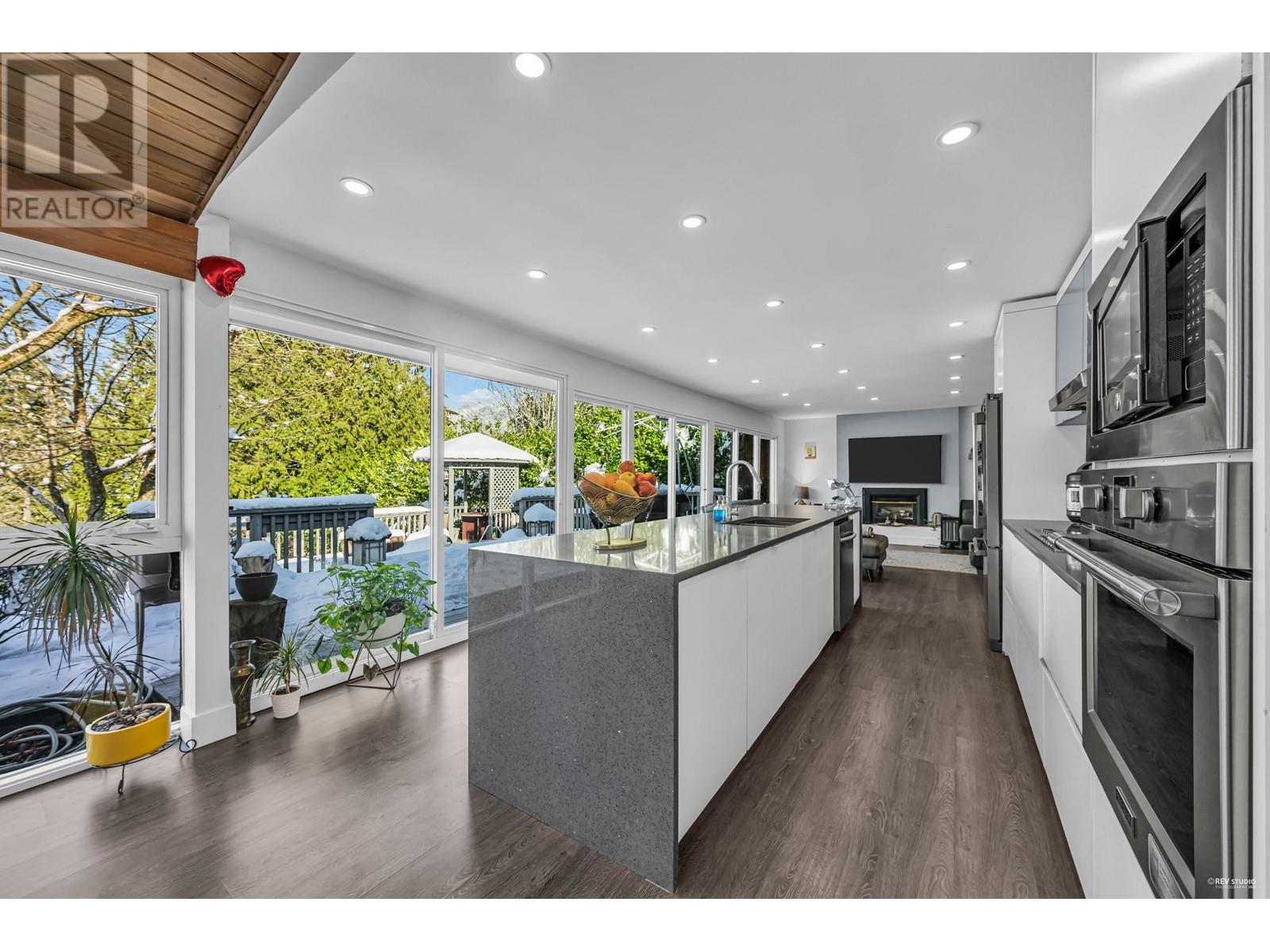 875 Jefferson Avenue, West Vancouver, British Columbia  V7T 2A3 - Photo 16 - R2965091