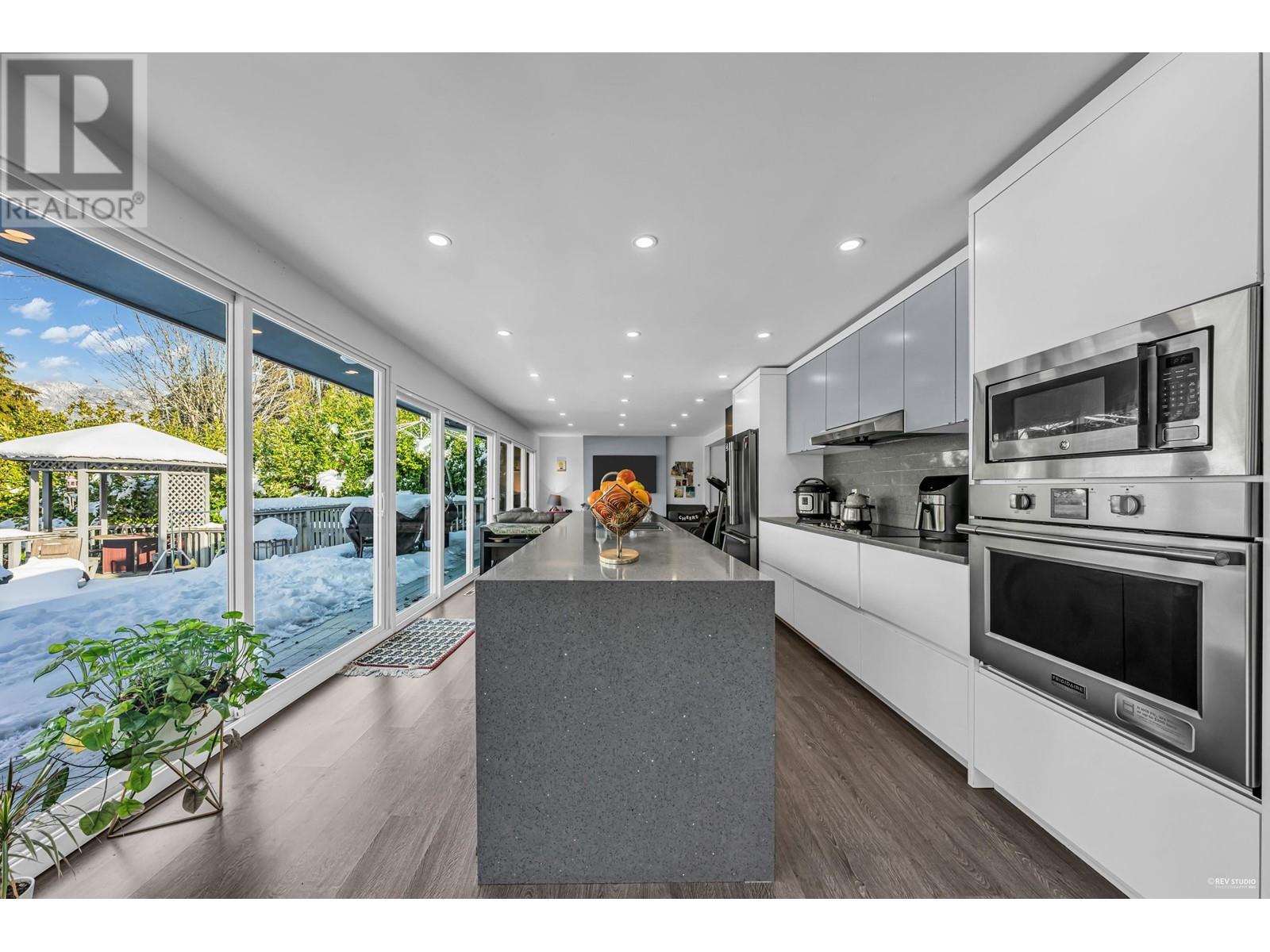 875 Jefferson Avenue, West Vancouver, British Columbia  V7T 2A3 - Photo 17 - R2965091