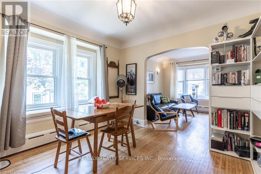 Property at 86 MAPLE STREET image 3
