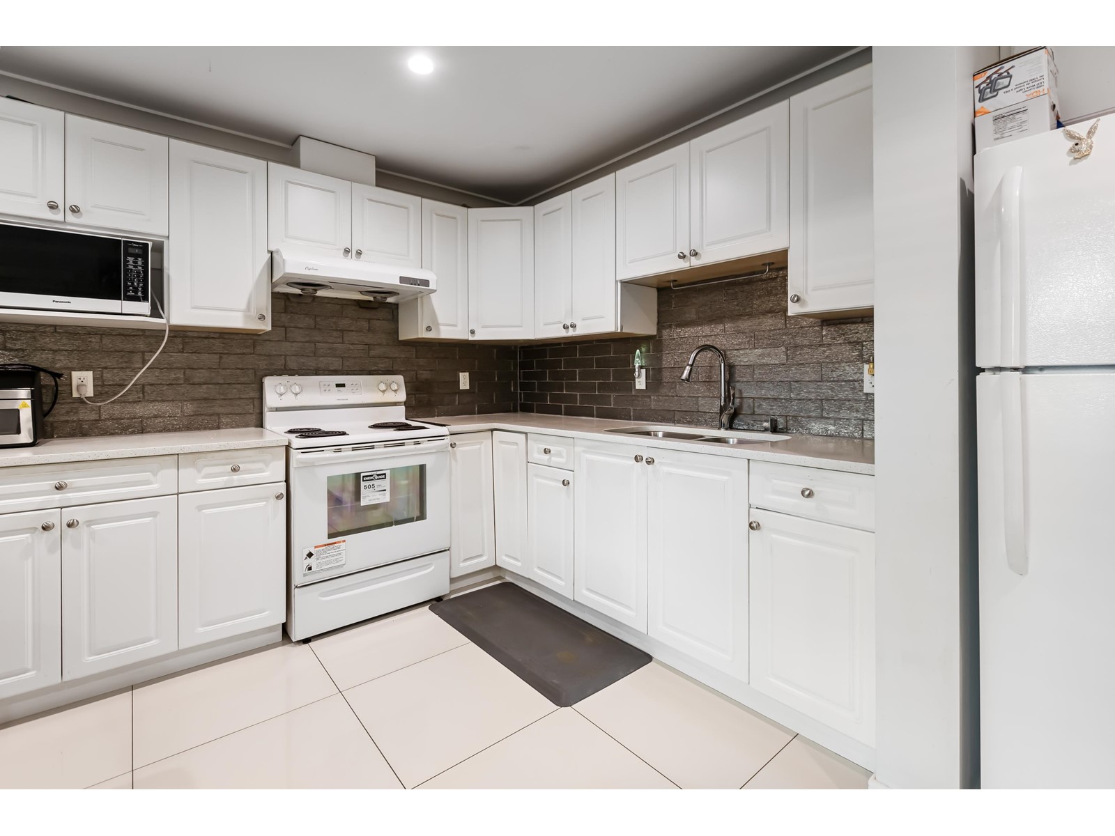 11689 96a Avenue, Surrey, British Columbia  V3V 2A2 - Photo 36 - R2966463