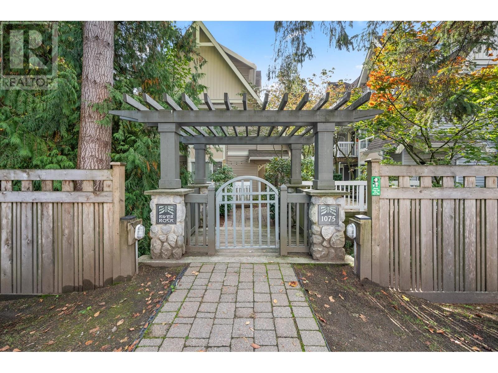 Property at 1 1075 LYNN VALLEY ROAD image 2