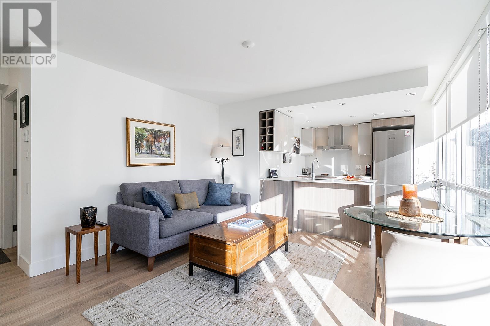 Listing Picture 17 of 23 : 905 1788 COLUMBIA STREET, Vancouver / 溫哥華 - 魯藝地產 Yvonne Lu Group - MLS Medallion Club Member