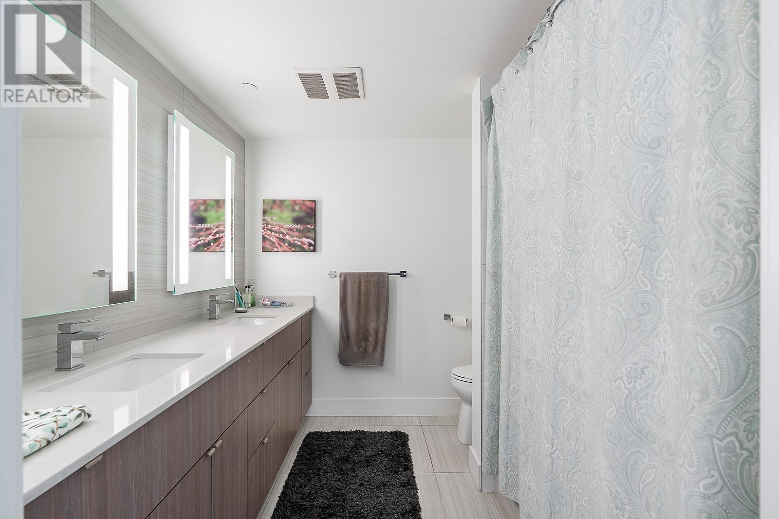 Listing Picture 18 of 23 : 905 1788 COLUMBIA STREET, Vancouver / 溫哥華 - 魯藝地產 Yvonne Lu Group - MLS Medallion Club Member