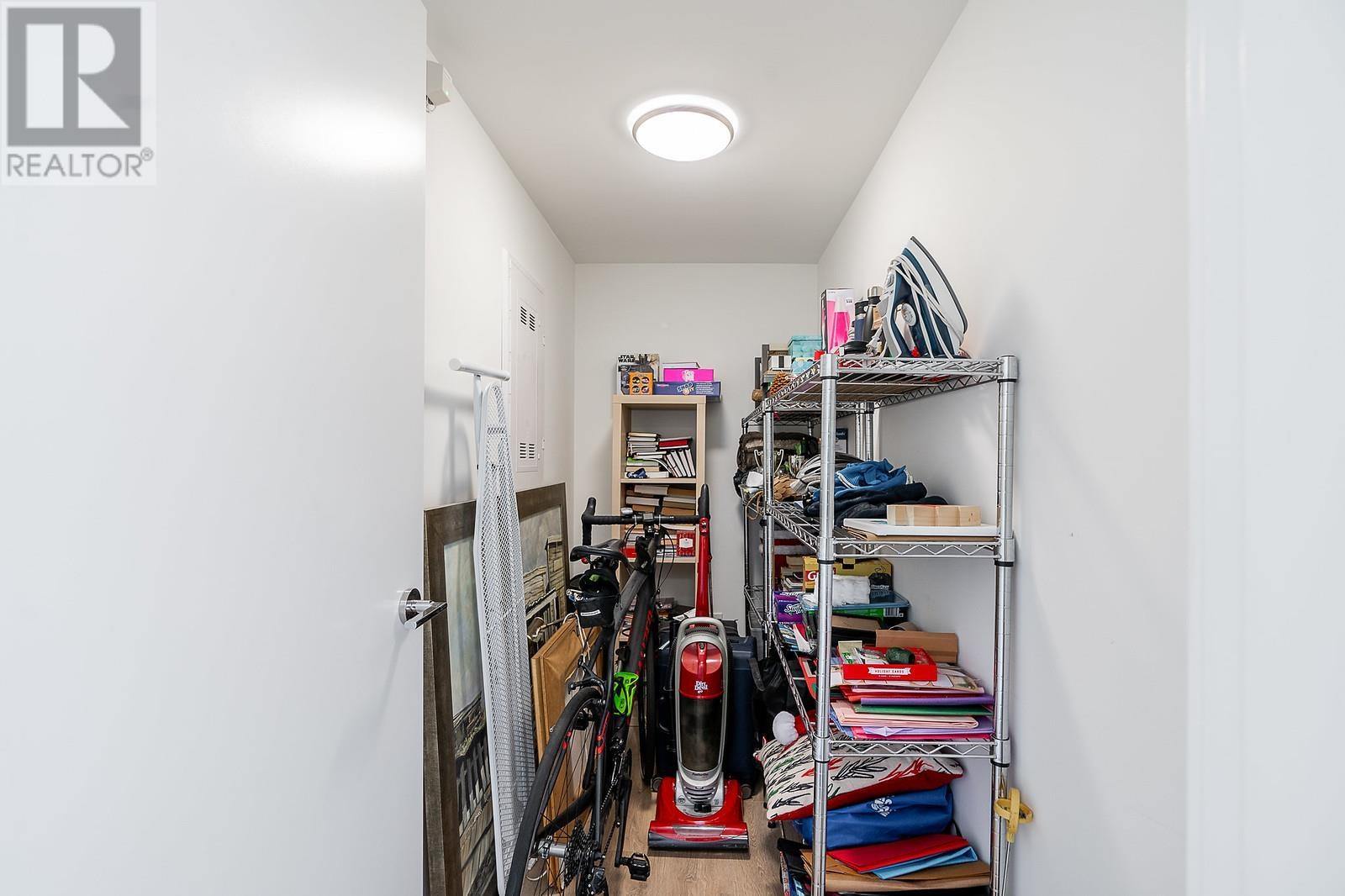 Listing Picture 21 of 23 : 905 1788 COLUMBIA STREET, Vancouver / 溫哥華 - 魯藝地產 Yvonne Lu Group - MLS Medallion Club Member