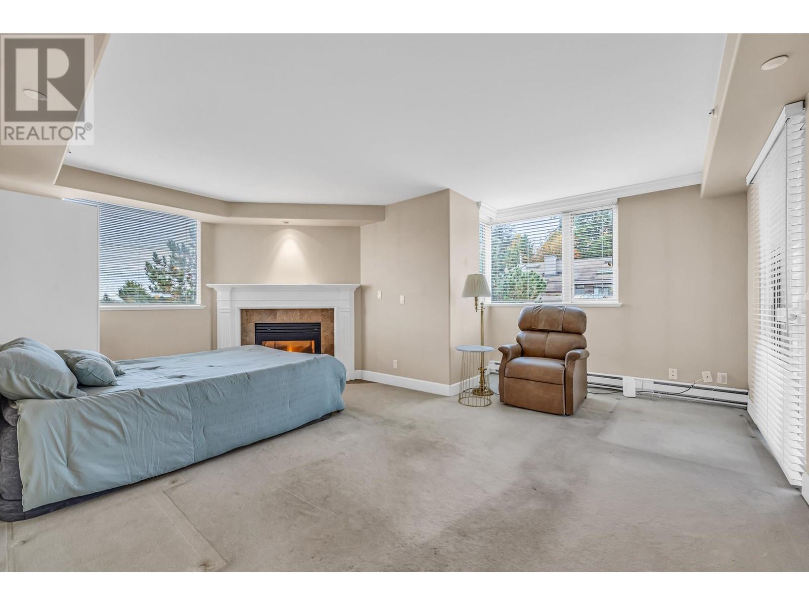 Listing Picture 22 of 34 : 6 1350 W 14TH AVENUE, Vancouver / 溫哥華 - 魯藝地產 Yvonne Lu Group - MLS Medallion Club Member