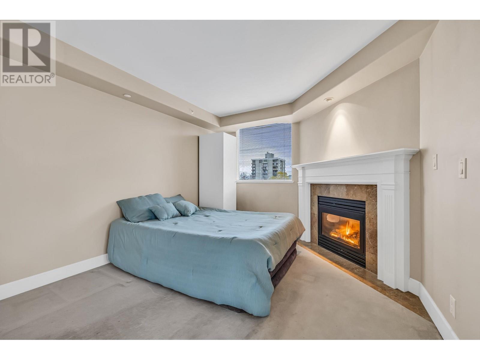 Listing Picture 23 of 34 : 6 1350 W 14TH AVENUE, Vancouver / 溫哥華 - 魯藝地產 Yvonne Lu Group - MLS Medallion Club Member