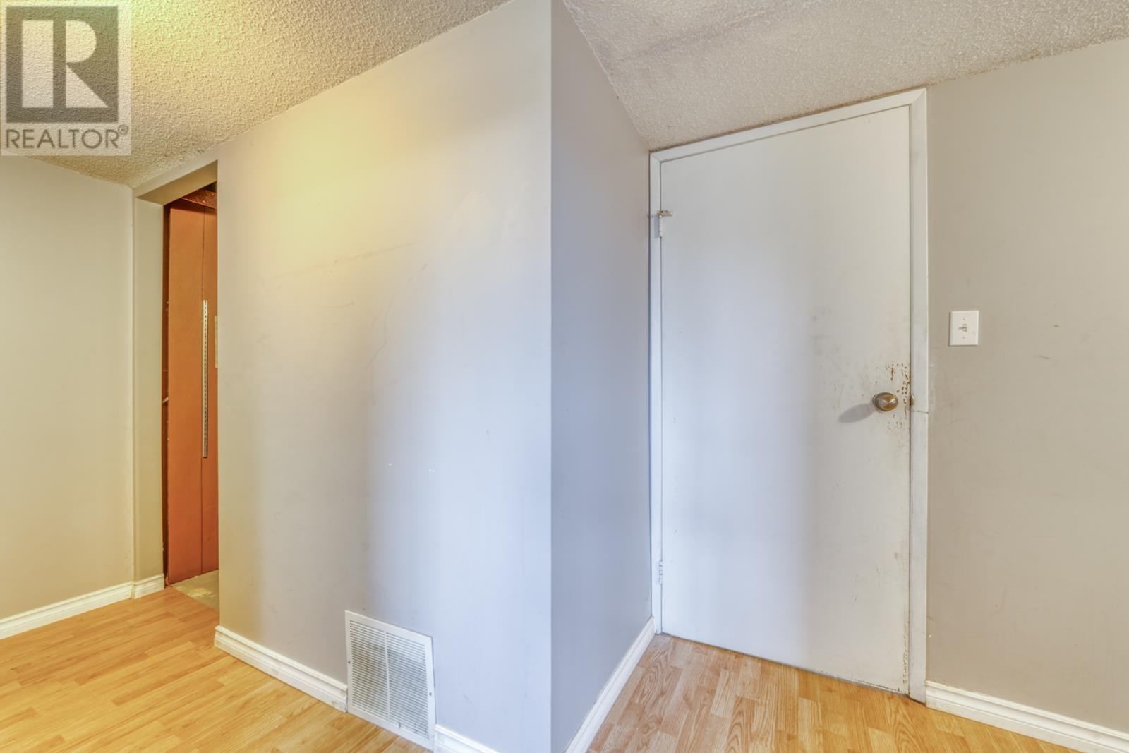 7755 Butler Street, Vancouver, British Columbia  V5S 3L3 - Photo 16 - R2966452