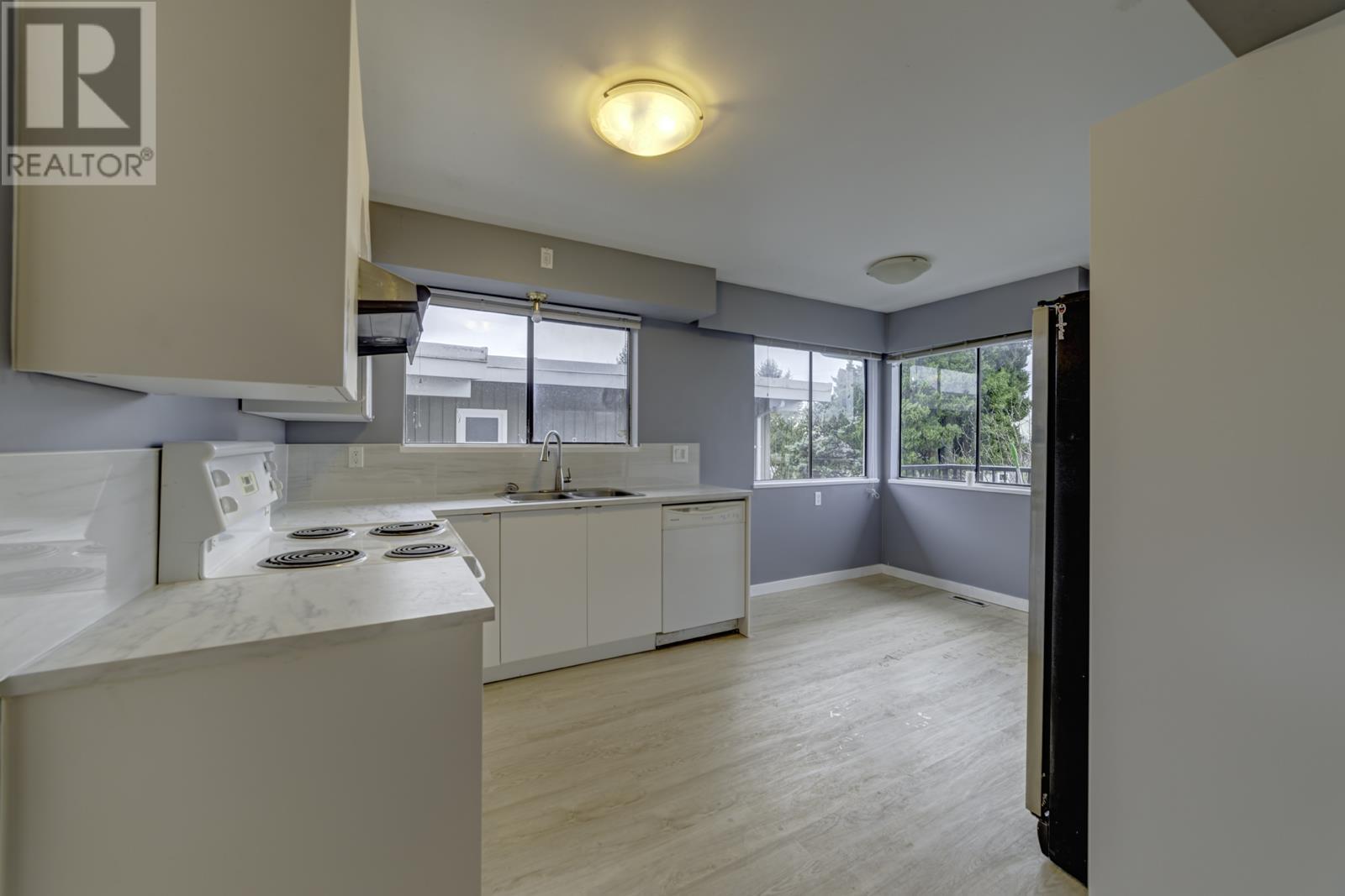 7755 Butler Street, Vancouver, British Columbia  V5S 3L3 - Photo 10 - R2966474
