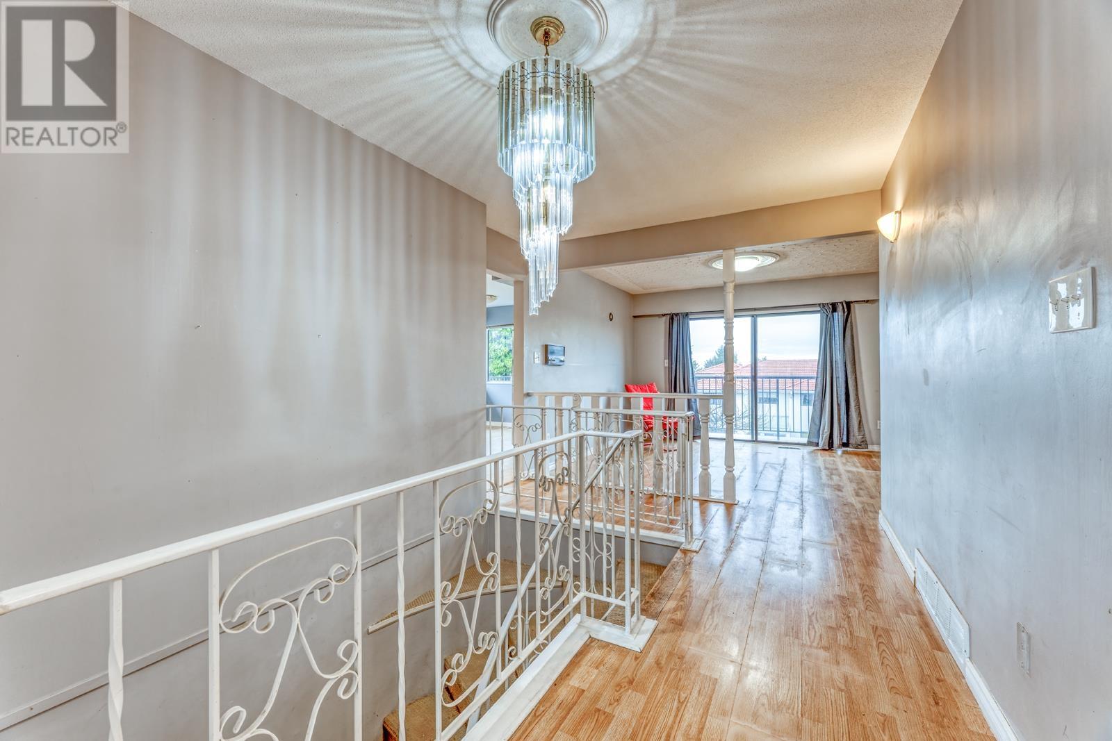 7755 Butler Street, Vancouver, British Columbia  V5S 3L3 - Photo 7 - R2966474