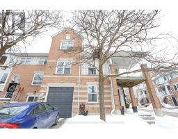 79 - 105 BRANDY LANE WAY, Newmarket, Ontario