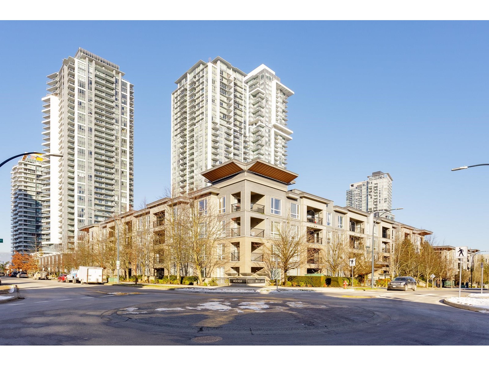 327 13321 102A AVENUE, surrey, British Columbia