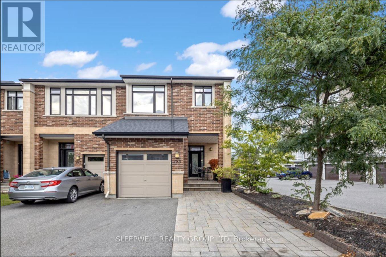 Property at 285 KINGHAVEN CRESCENT image 1