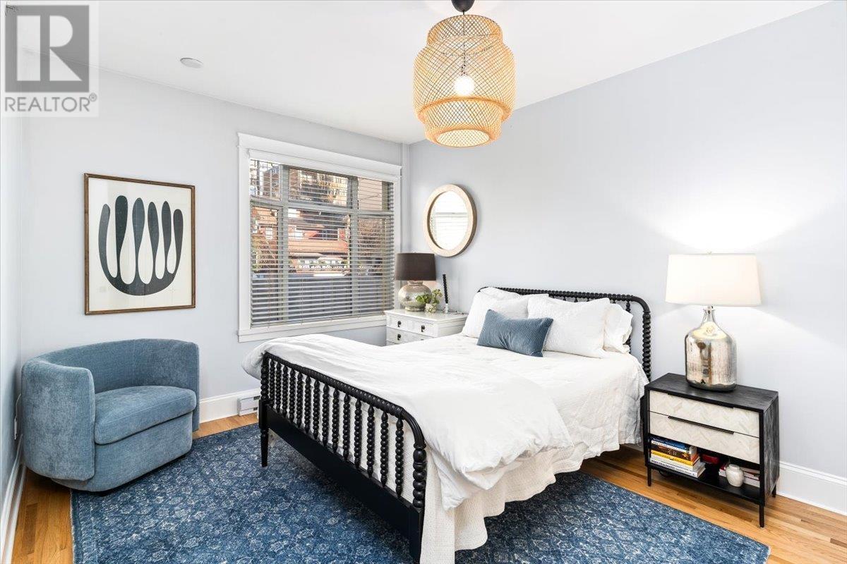 Listing Picture 22 of 28 : 42 1386 NICOLA STREET, Vancouver / 溫哥華 - 魯藝地產 Yvonne Lu Group - MLS Medallion Club Member