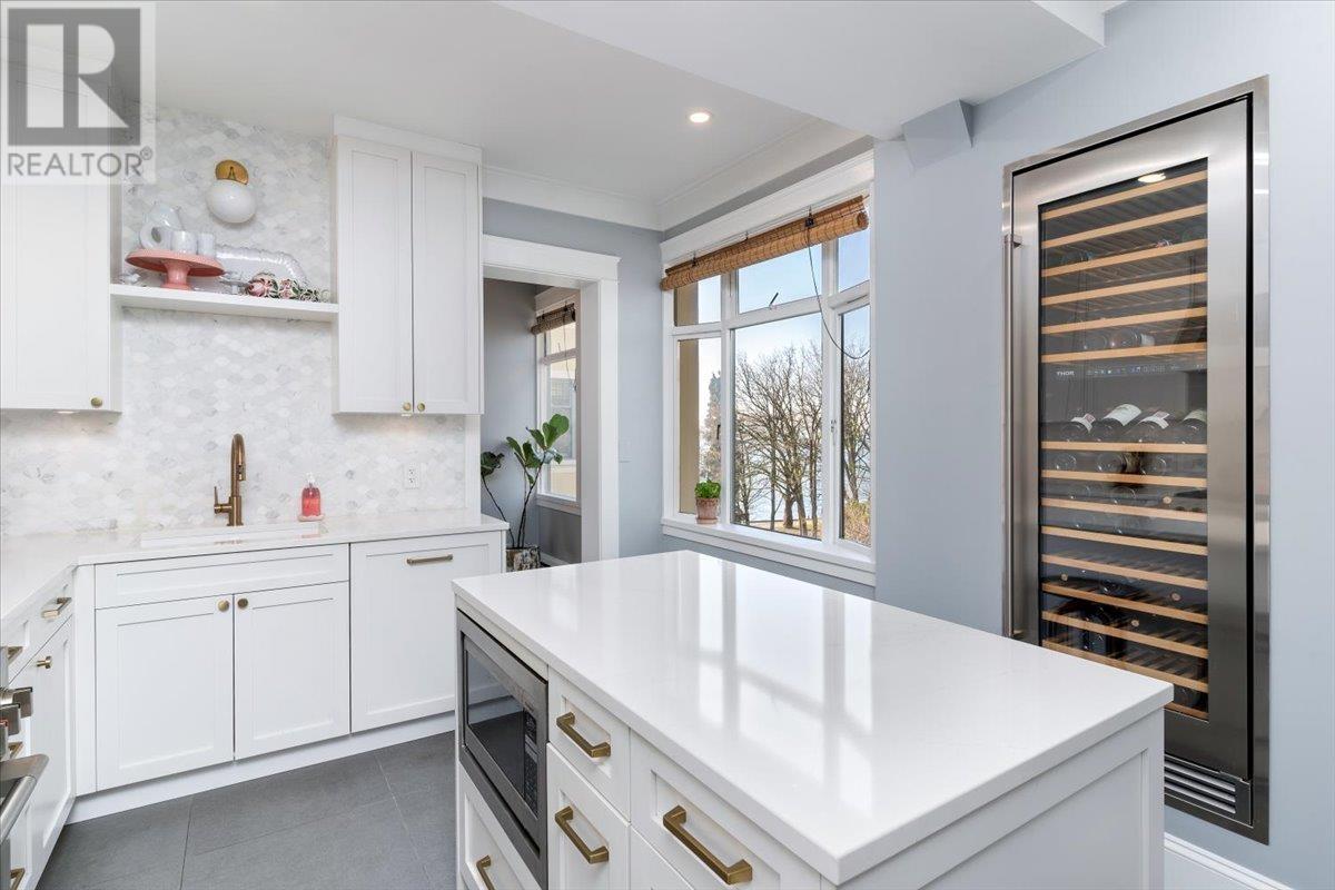 Listing Picture 14 of 28 : 42 1386 NICOLA STREET, Vancouver / 溫哥華 - 魯藝地產 Yvonne Lu Group - MLS Medallion Club Member