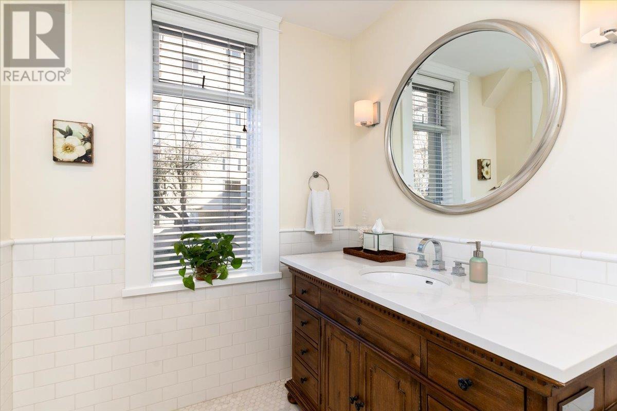 Listing Picture 21 of 28 : 42 1386 NICOLA STREET, Vancouver / 溫哥華 - 魯藝地產 Yvonne Lu Group - MLS Medallion Club Member