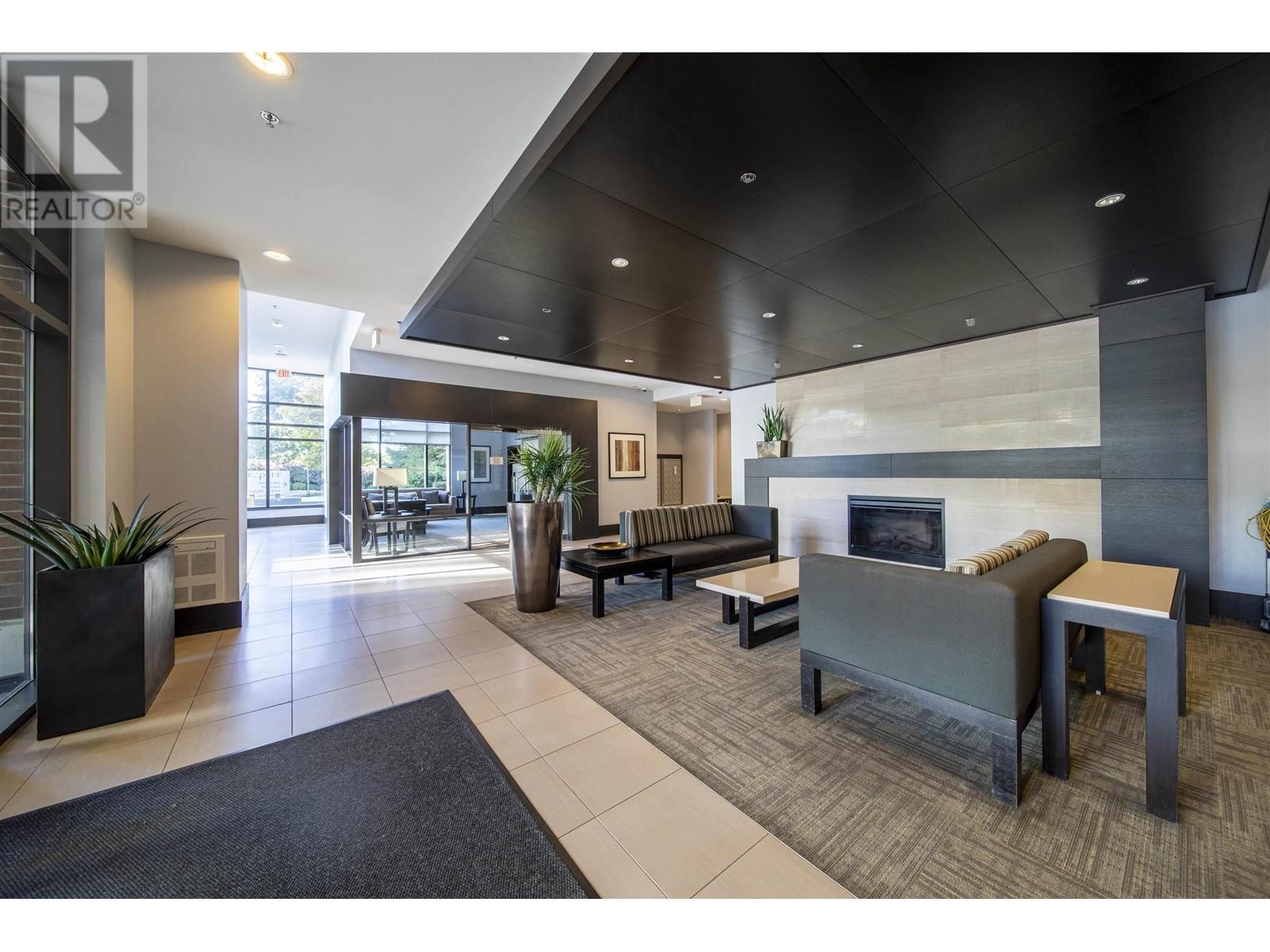 Listing Picture 4 of 14 : 1003 7328 ARCOLA STREET, Burnaby / 本拿比 - 魯藝地產 Yvonne Lu Group - MLS Medallion Club Member