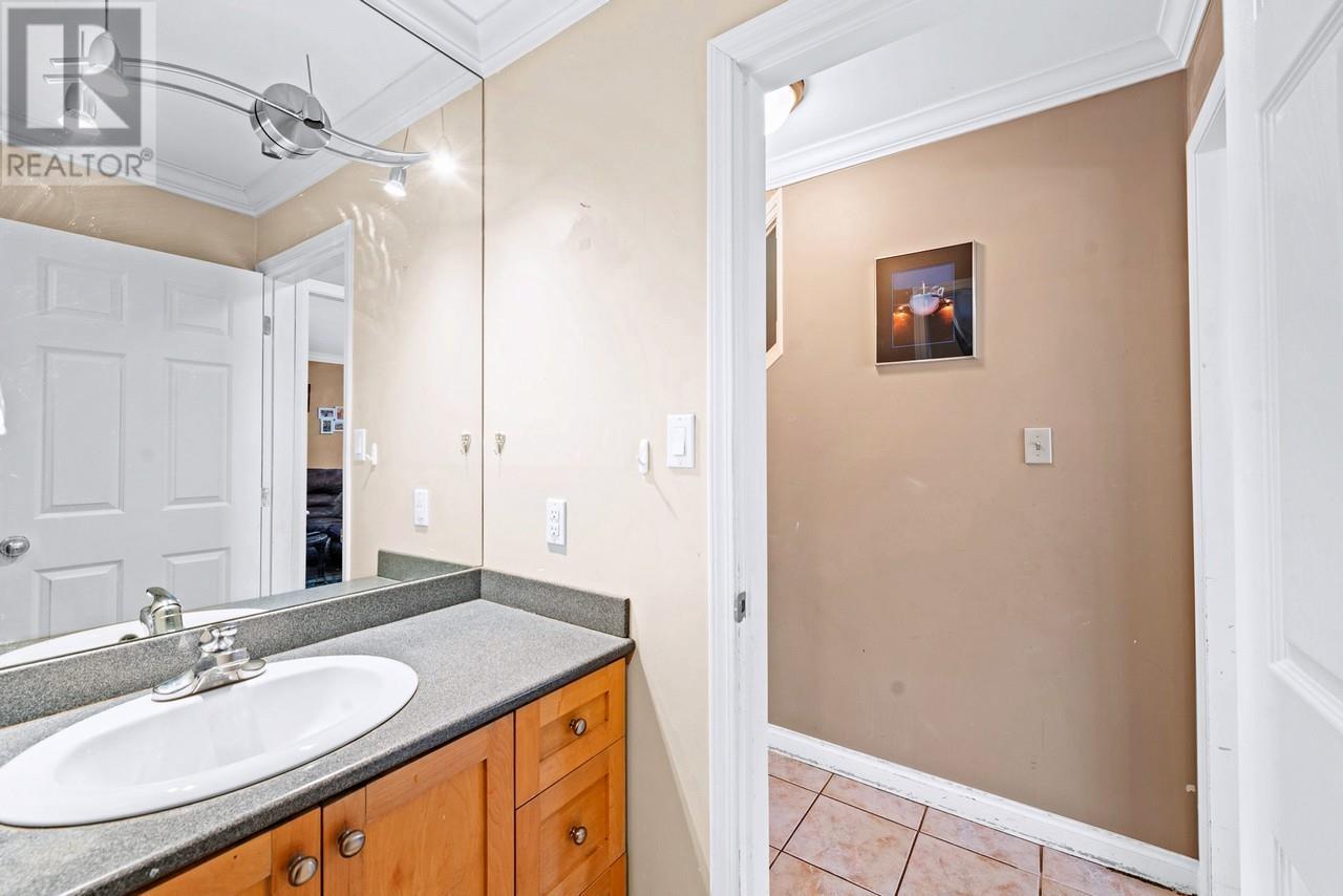 Listing Picture 16 of 37 : 10751 TRURO DRIVE, Richmond / 烈治文 - 魯藝地產 Yvonne Lu Group - MLS Medallion Club Member