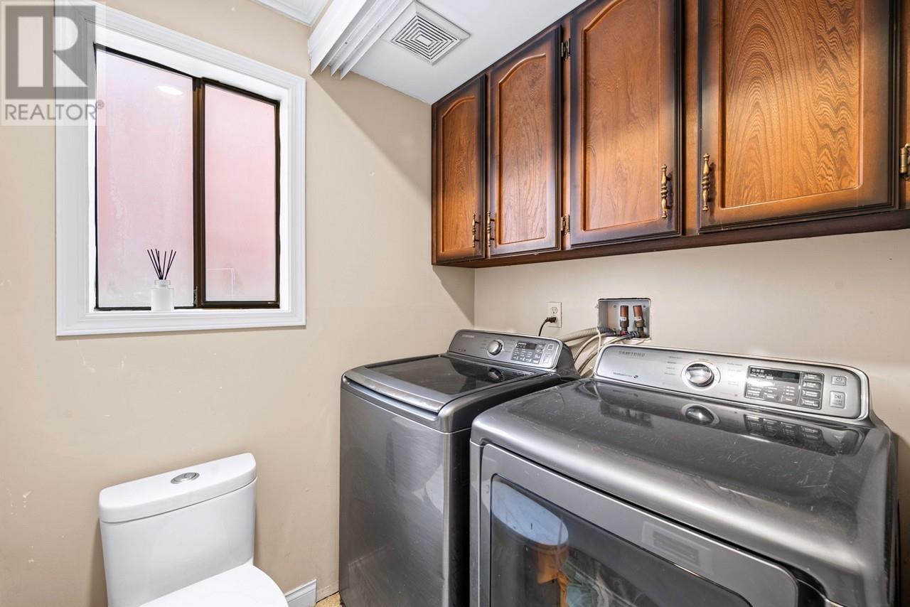 Listing Picture 15 of 37 : 10751 TRURO DRIVE, Richmond / 烈治文 - 魯藝地產 Yvonne Lu Group - MLS Medallion Club Member