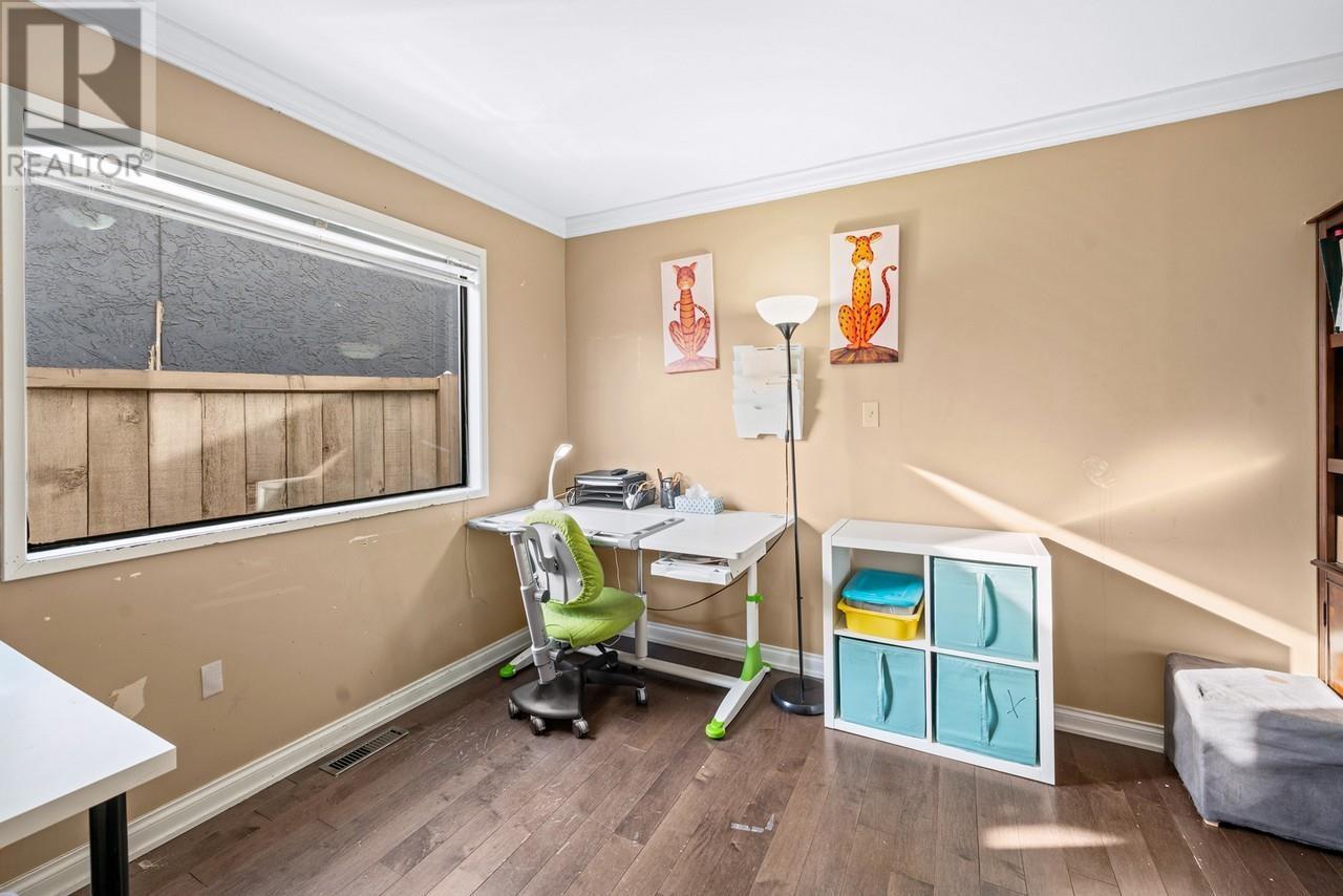 Listing Picture 6 of 37 : 10751 TRURO DRIVE, Richmond / 烈治文 - 魯藝地產 Yvonne Lu Group - MLS Medallion Club Member